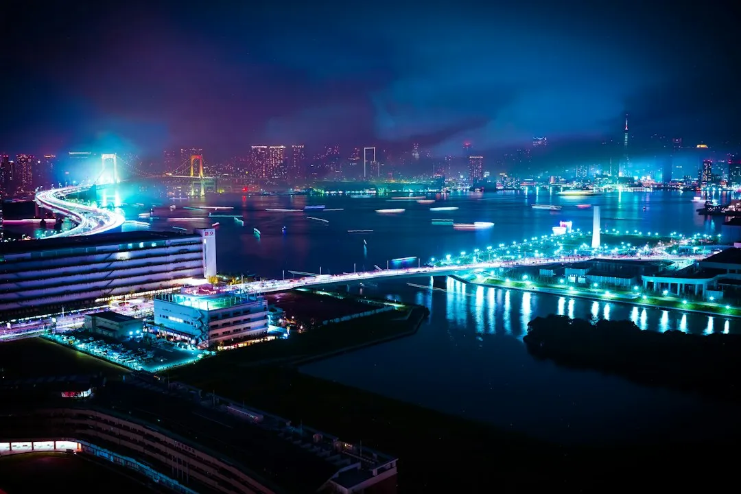 2025年消费行业趋势预测:基于消费者行为数据的品牌战略调整